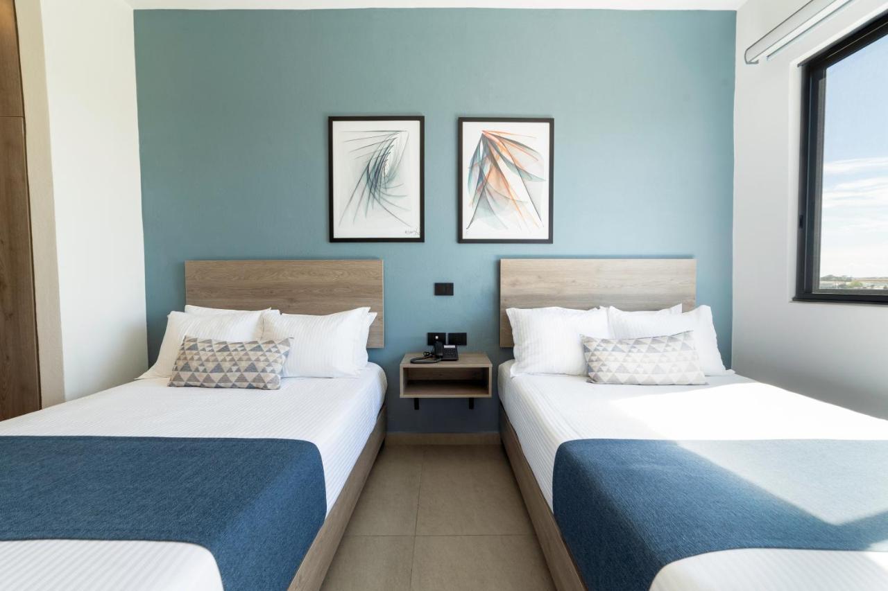 Th & Vivienda Hotel 4*