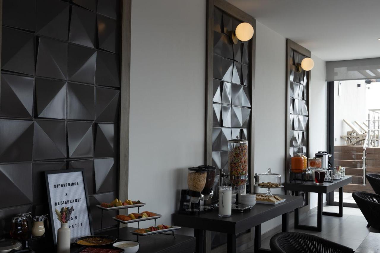 Th & Vivienda